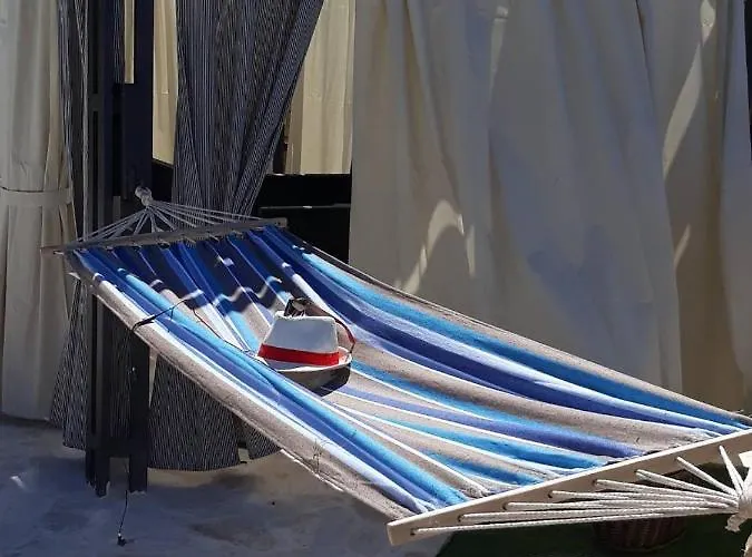 Roza 2 * مارينا