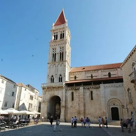Roza 2 Apartmán *