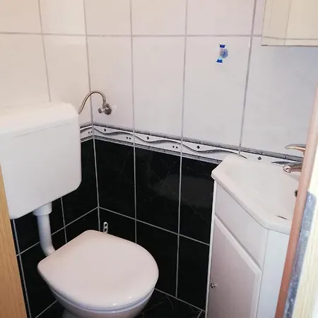 Roza 2 Apartmán *
